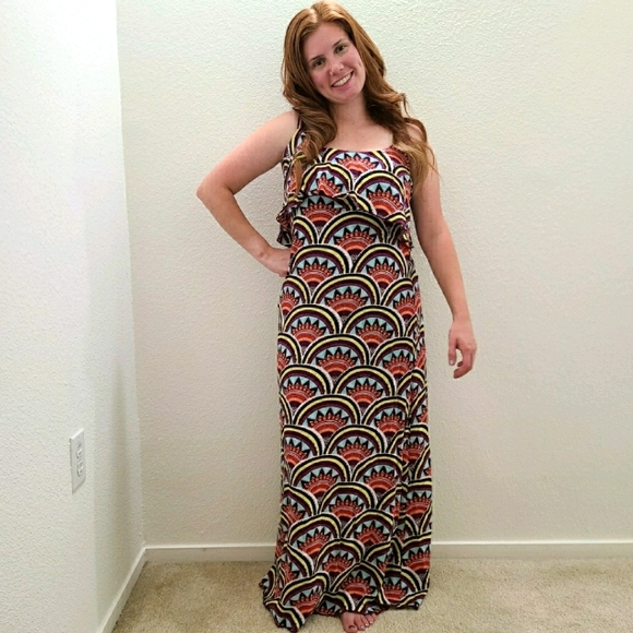 Xhilaration Beautiful Patterned Maxi Dress - Picture 2 of 16